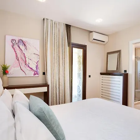 Nera Corfu * Mantouki