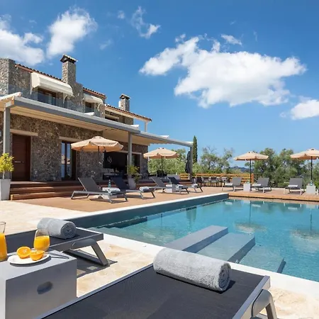 Nera Villa *