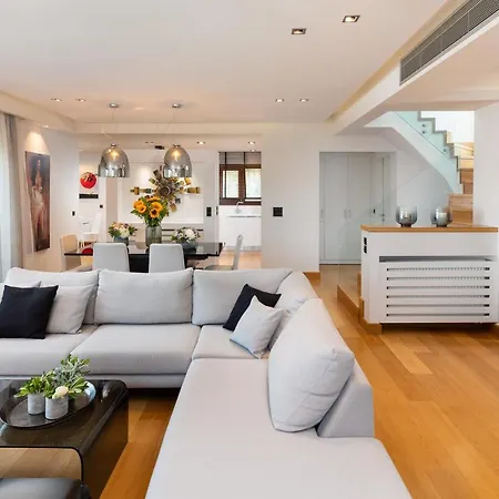 빌라 Nera Corfu Mantouki